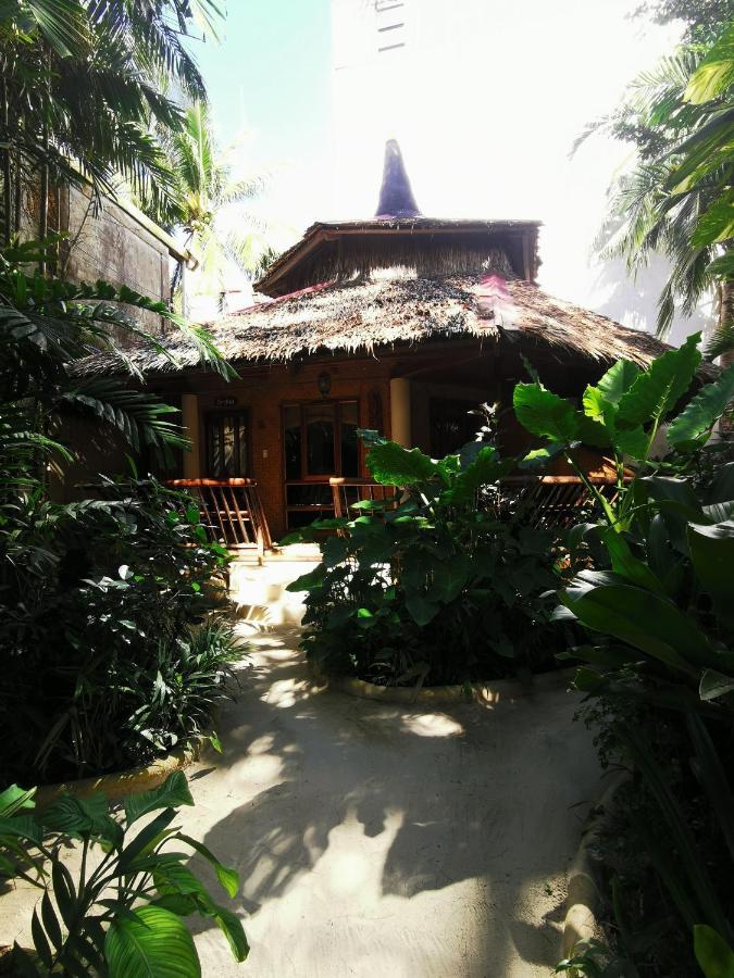 Reddoorz Premium @ Nigi Nigi Nu Noos Station 2 Boracay Hotel Balabag  Luaran gambar